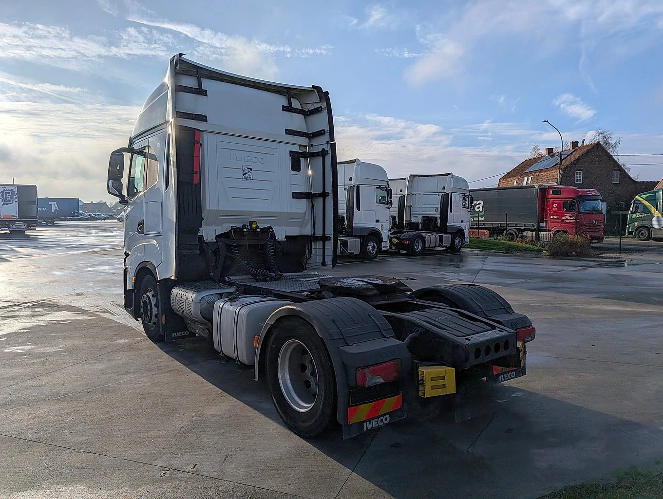 Iveco S-Way 5 броя - изображение 5