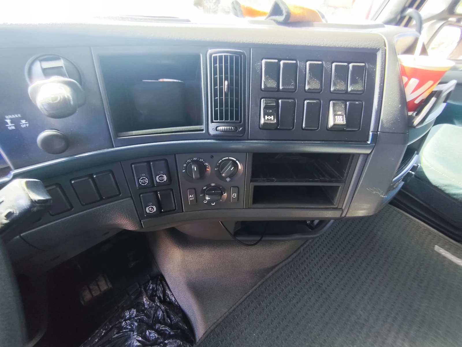 Volvo Fh 460EEV, снимка 14 - Камиони - 53765713