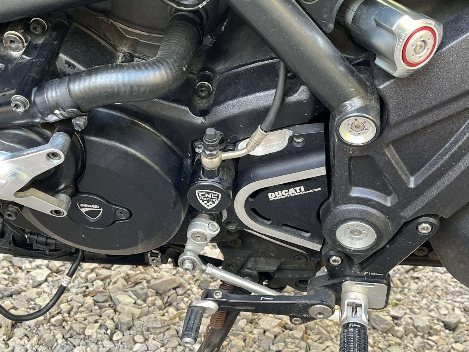 Ducati Diavel Carbon - изображение 4