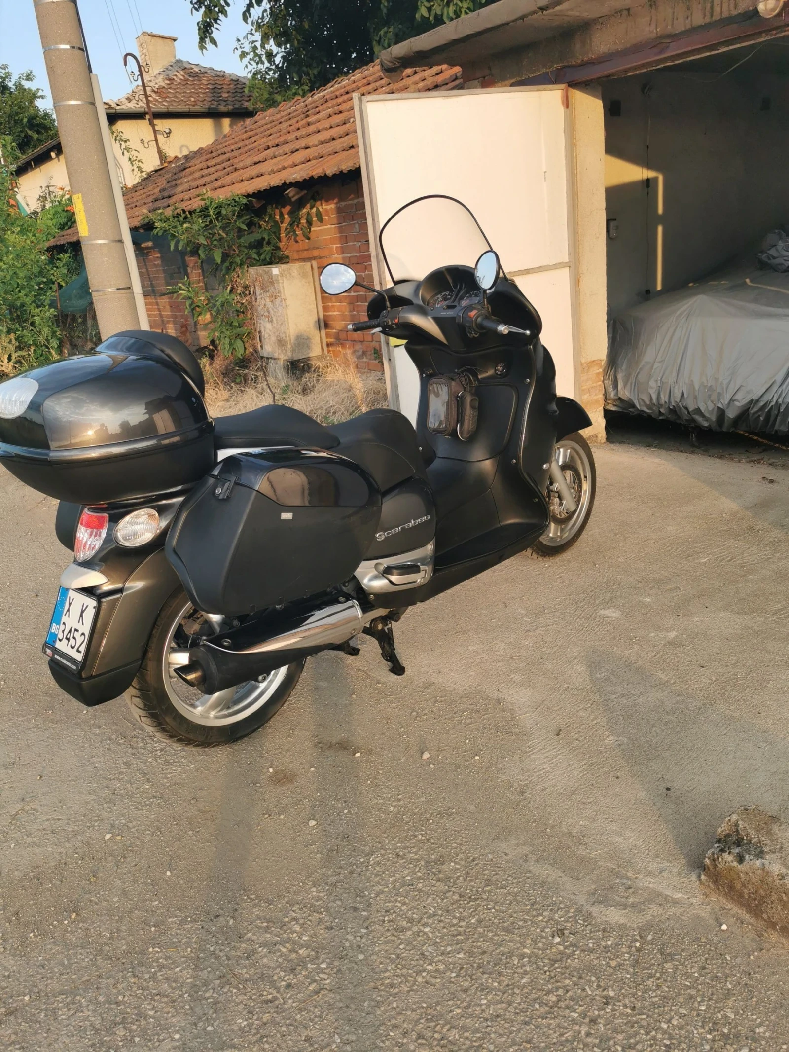 Aprilia Scarabeo Макси Скутер  - изображение 3
