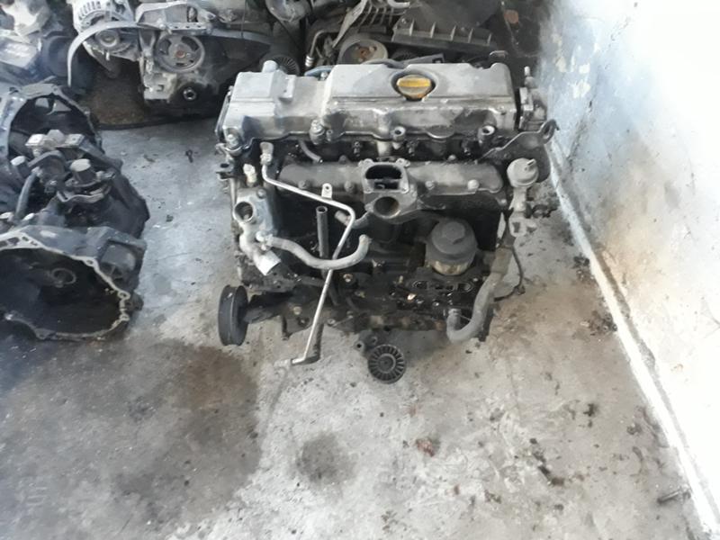 Двигател за Opel Zafira, снимка 2 - Части - 20643404