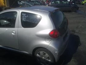 Toyota Aygo 1.0i, снимка 5