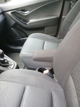 Hyundai Ix20, снимка 12