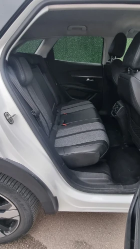 Peugeot 3008 3008 SUV 1.5 130 Euro 6d, снимка 13
