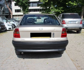 Opel Astra 1.4 С РЕГИСТРАЦИЯ, ПРЕГЛЕД, ГО И ВИНЕТКА  | Auto.bg — изображение 6
