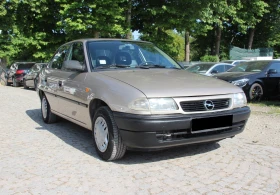 Opel Astra 1.4 С РЕГИСТРАЦИЯ, ПРЕГЛЕД, ГО И ВИНЕТКА  | Auto.bg — изображение 3