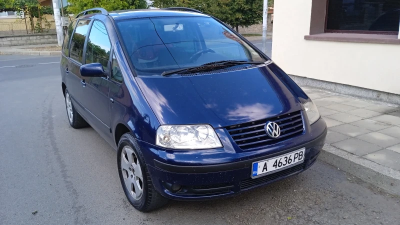 VW Sharan 1.8, снимка 1 - Автомобили и джипове - 47269861