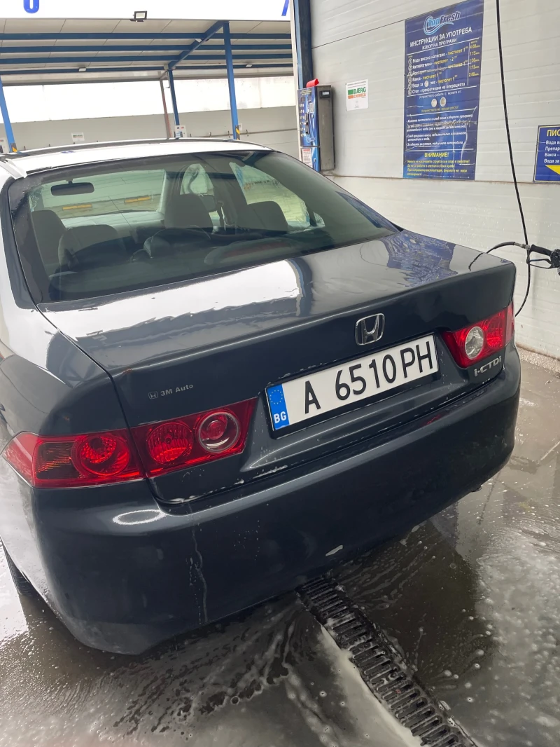 Honda Accord 2.2 I-CTDI, снимка 6 - Автомобили и джипове - 48211949