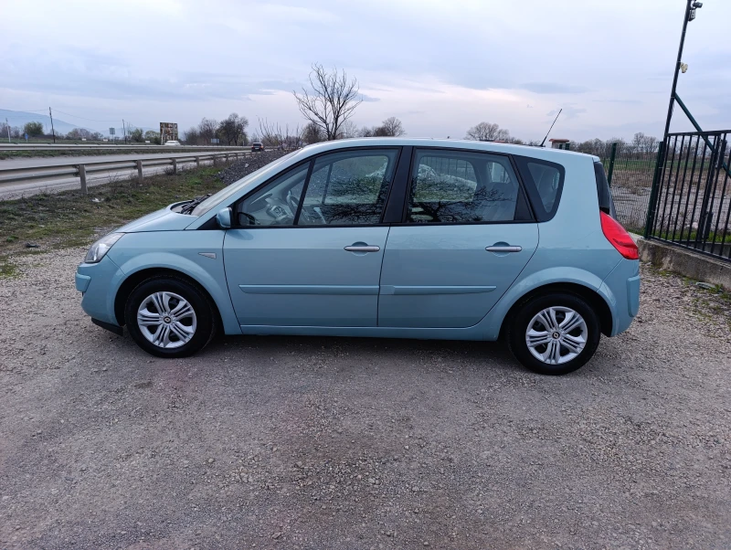 Renault Scenic 1.6-16v БЕНЗИН-Панорама, снимка 4 - Автомобили и джипове - 49598841