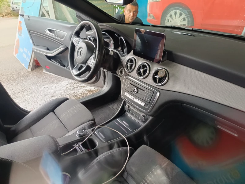 Mercedes-Benz CLA 250 shooting brake, снимка 13 - Автомобили и джипове - 52371326