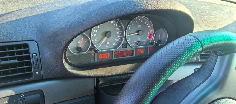 BMW M3, снимка 6 - Автомобили и джипове - 51583513