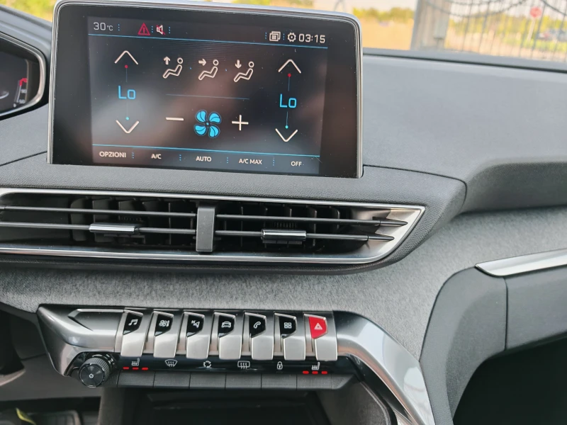 Peugeot 5008 1.6 BENZIN 7 MESNA, снимка 11 - Автомобили и джипове - 51679712