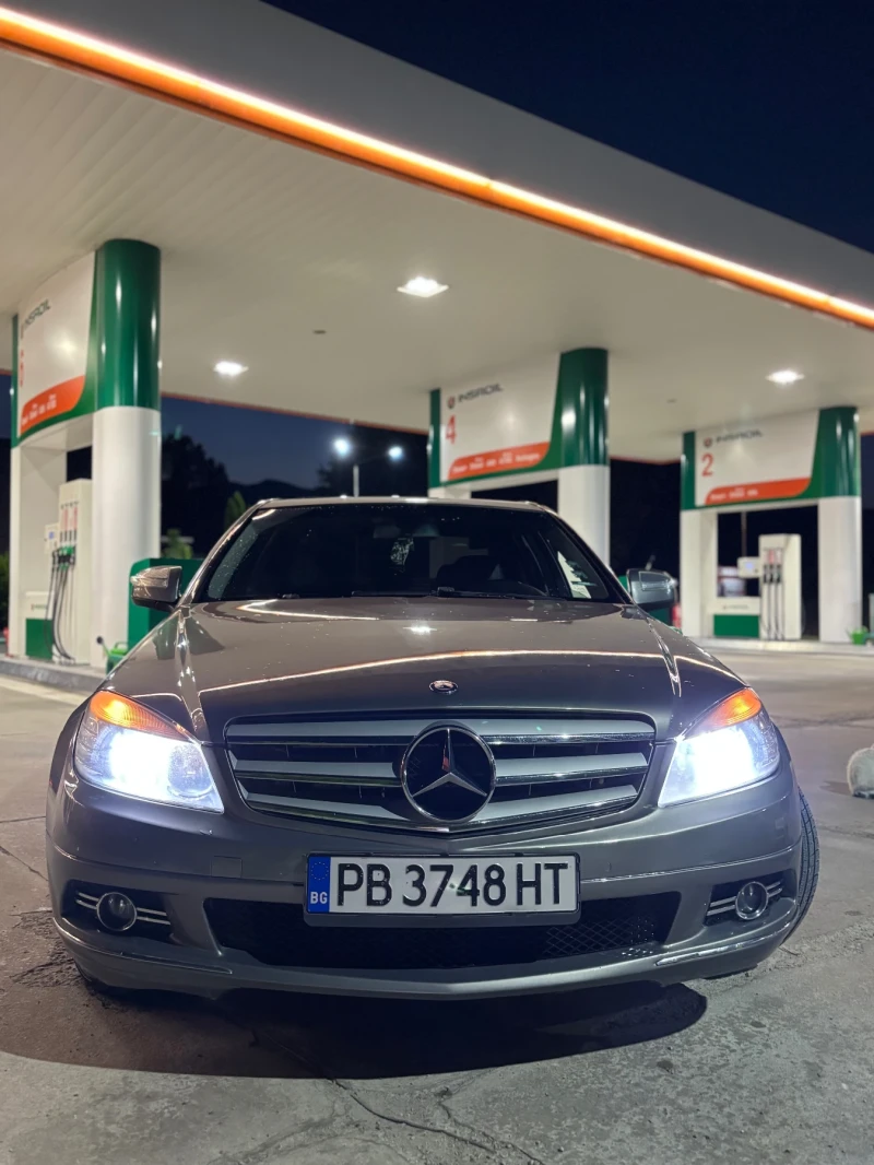 Mercedes-Benz C 320 3.2-4 matic, снимка 4 - Автомобили и джипове - 51766114