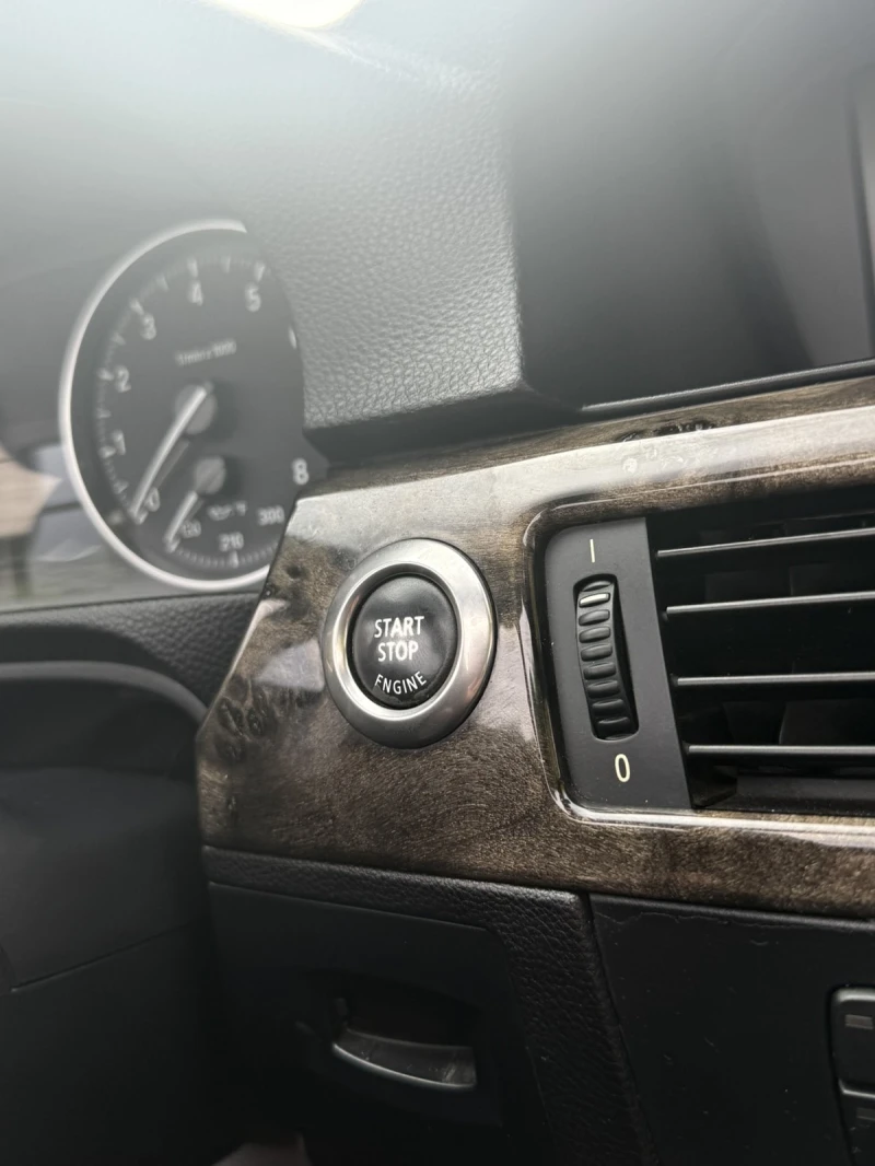 BMW 328 I Автомат, снимка 17 - Автомобили и джипове - 51963056