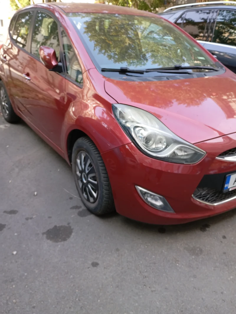 Hyundai Ix20, снимка 6 - Автомобили и джипове - 52353132