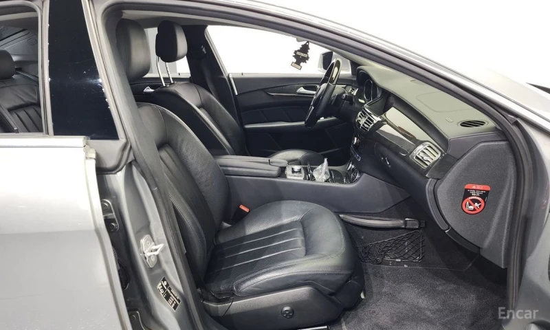 Mercedes-Benz CLS 350, снимка 11 - Автомобили и джипове - 52722681