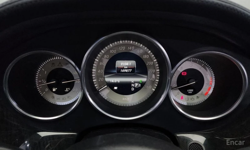 Mercedes-Benz CLS 350, снимка 8 - Автомобили и джипове - 52722681