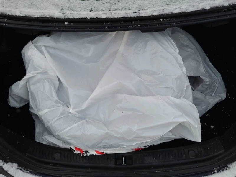 Mercedes-Benz E 400 * CARFAX * БЕЗ ПЪРВОНАЧАЛНА ВНОСКА, снимка 14 - Автомобили и джипове - 53157696