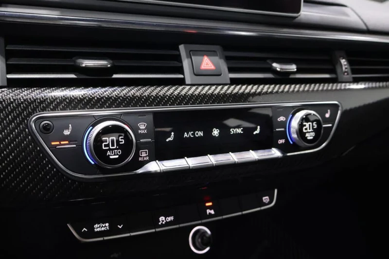 Audi Rs5 2.9TFSI* Quattro* АвтоКредит* (ЦЕНА ДО БГ), снимка 12 - Автомобили и джипове - 53375513