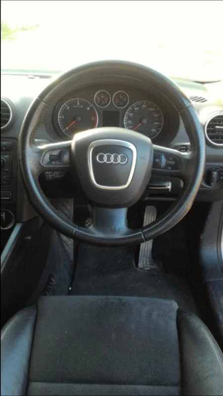 Audi A3 2.0TDI SPORT 4X4 BKD, снимка 6 - Автомобили и джипове - 46654805