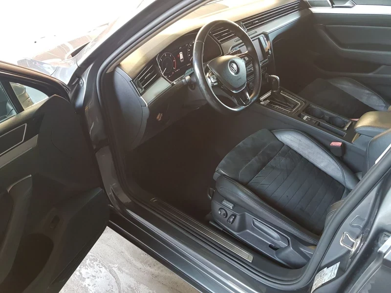 VW Passat Highline 2.0TDI* DSG* Digital - изображение 6