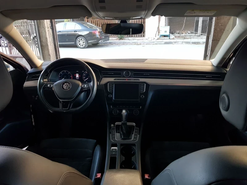 VW Passat Highline 2.0TDI* DSG* Digital - изображение 7