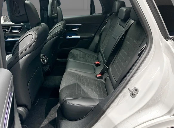 Mercedes-Benz GLC 200 4Matic = AMG Line = Advanced Plus Гаранция - изображение 9