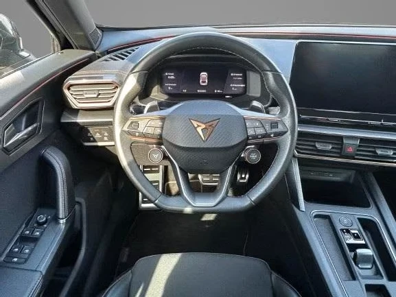 Cupra Formentor VZ* DSG* BEATS* MEMORY* DISTR* CARPLAY* , снимка 8 - Автомобили и джипове - 54548797
