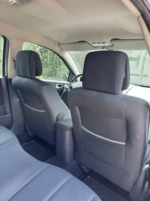 Renault Megane 1.6, снимка 17 - Автомобили и джипове - 54868000