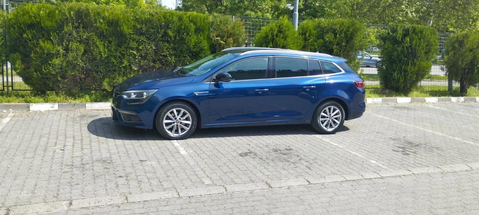 Renault Megane 1.2 Tce Turbo Limited 2018, снимка 1