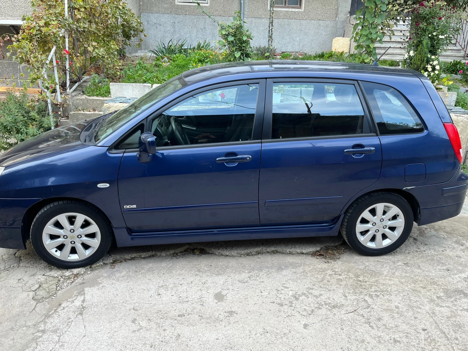 Suzuki Liana 1.4 DDIS - изображение 4