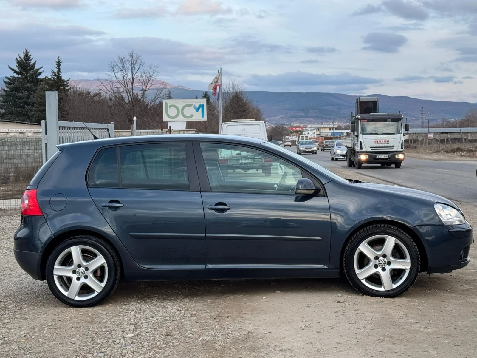 VW Golf 2.0TDI 140, к.с 4х4  6с.к ЛИЗИНГ - изображение 4