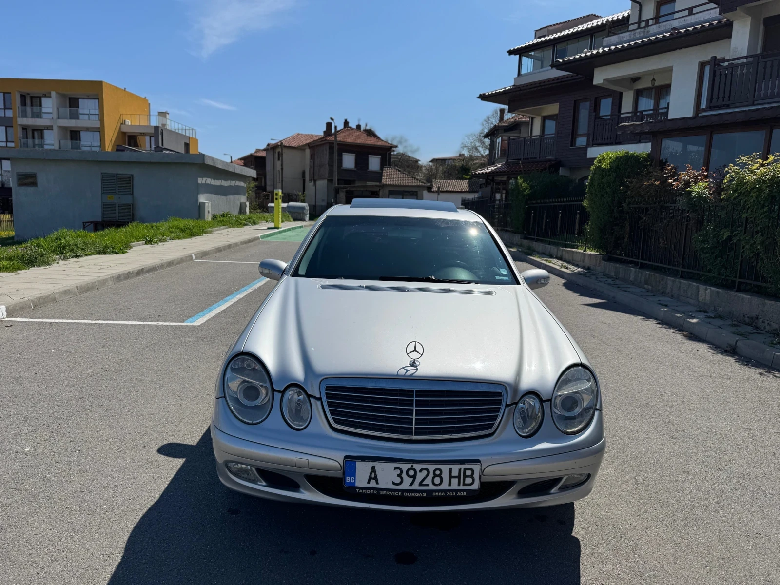 Mercedes-Benz 220  - изображение 10