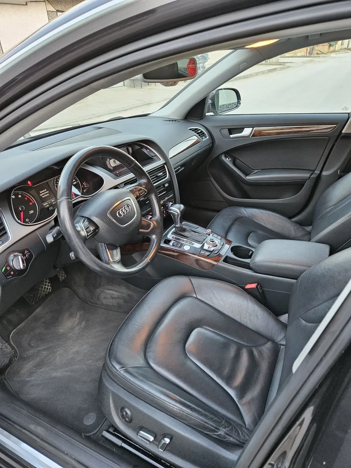 Audi A4 KeylessGo/LED/NAVI/Euro6 - изображение 10