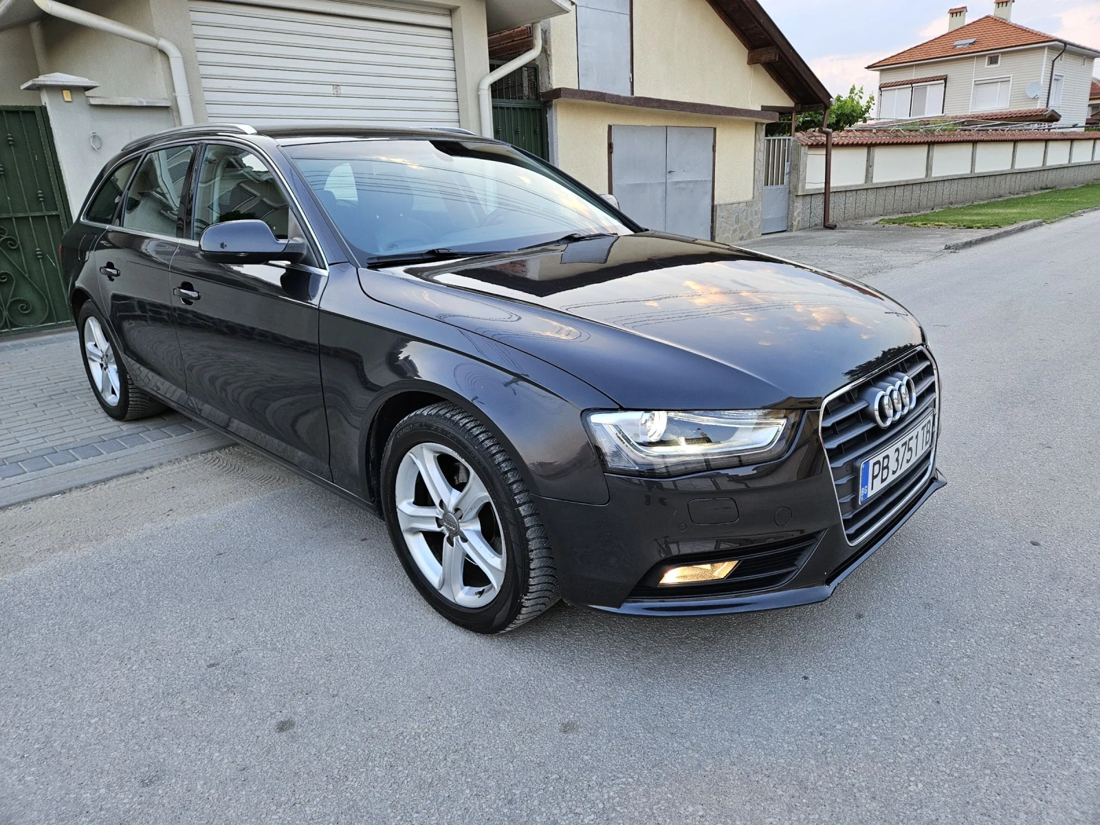 Audi A4 KeylessGo/LED/NAVI/Euro6 - изображение 8