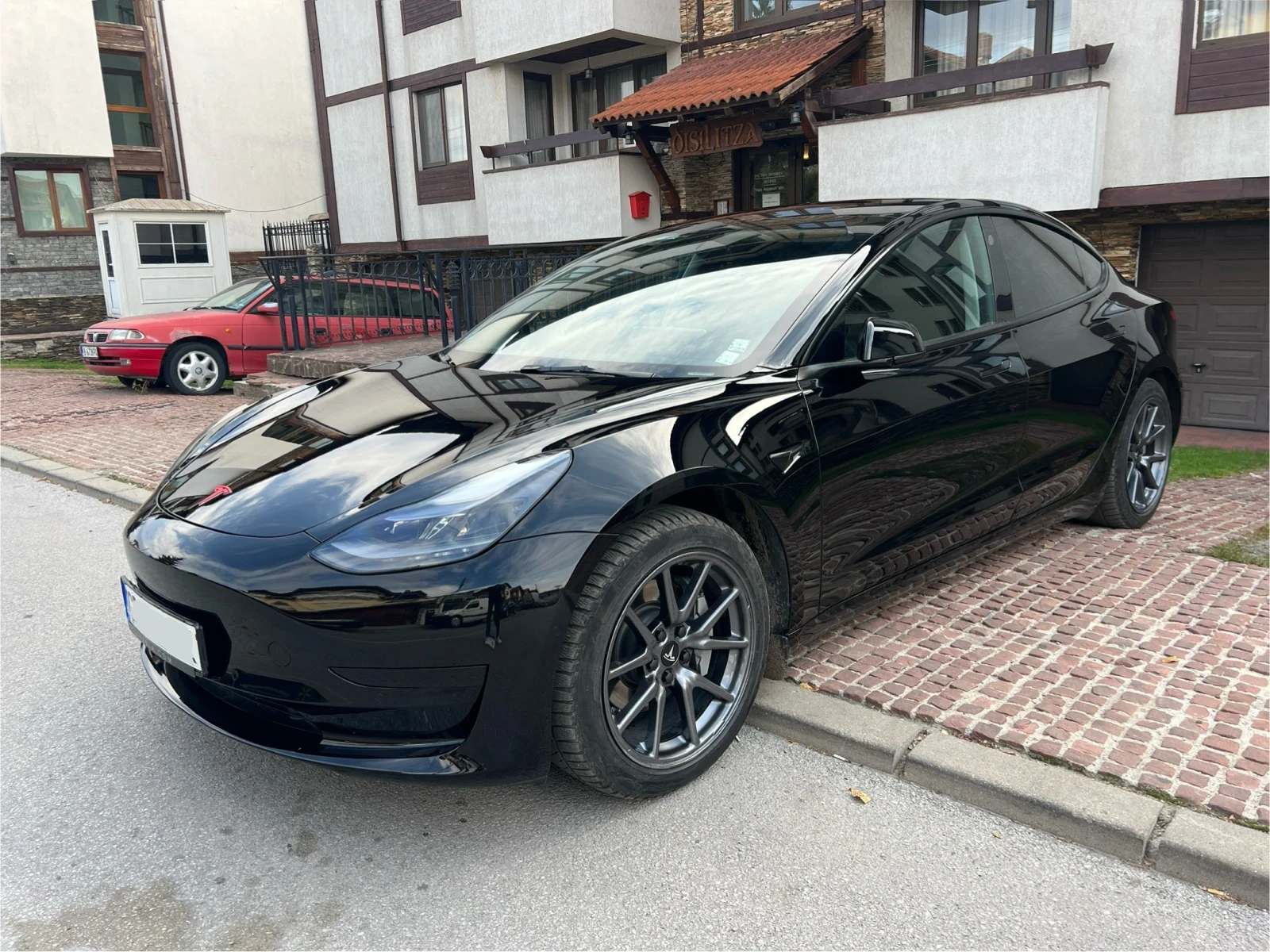 Tesla Model 3 SR+  - изображение 2