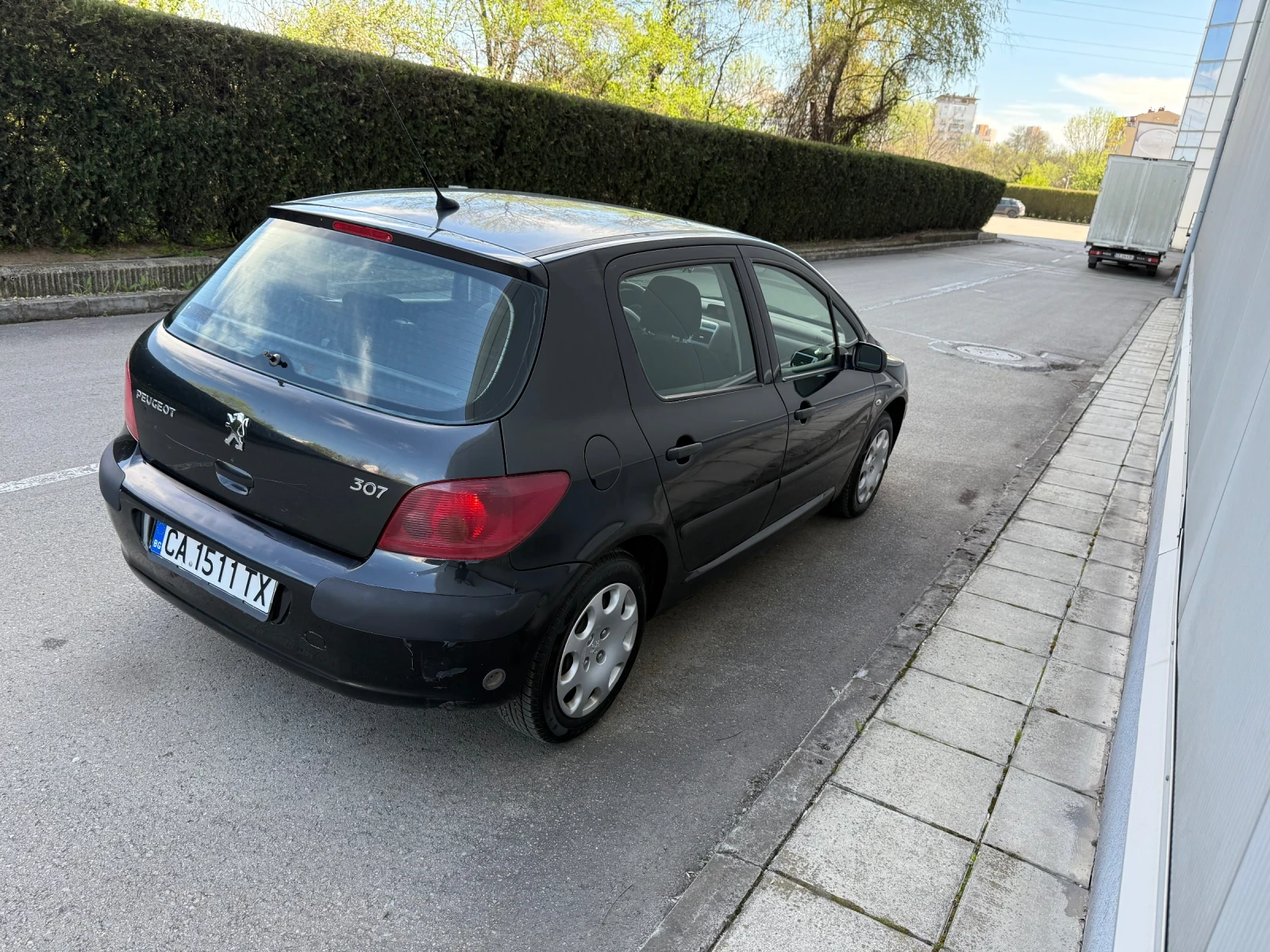 Peugeot 307 1.6 Бензин-Газ перфектен автомобил - изображение 6