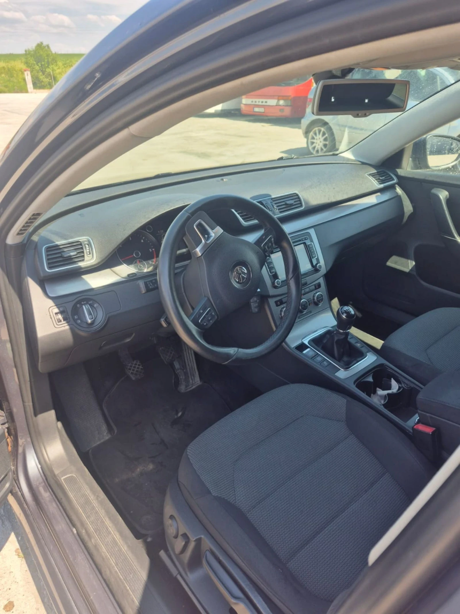 VW Passat  - изображение 2