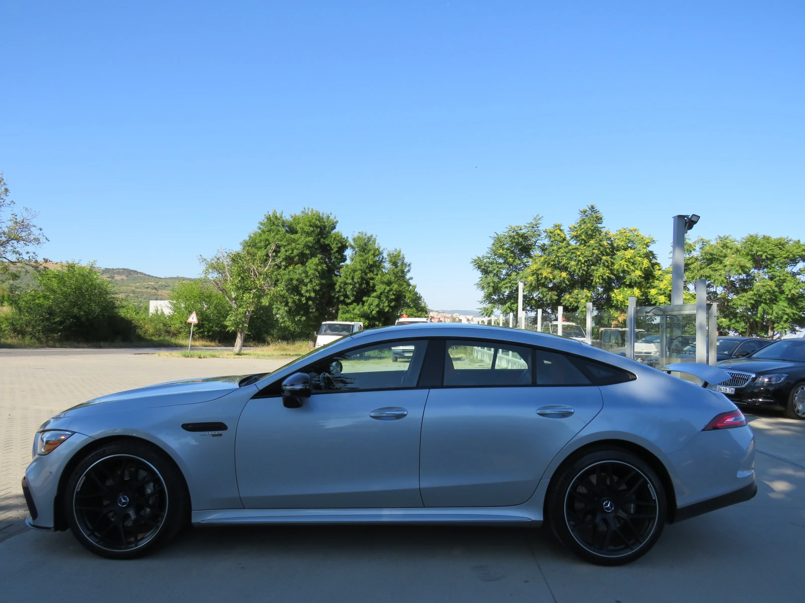 Mercedes-Benz AMG GT 6.3PACK 4MATIC+ PANORAMA KEYLESS FULL MAX  - изображение 8