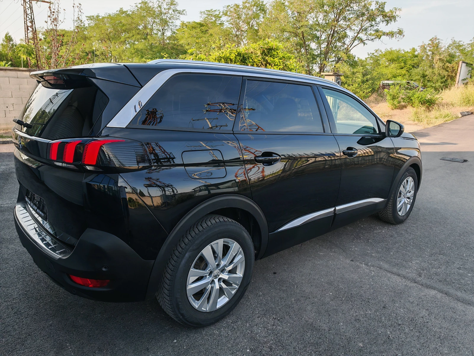 Peugeot 5008 1.6 BENZIN 7 MESNA - изображение 5