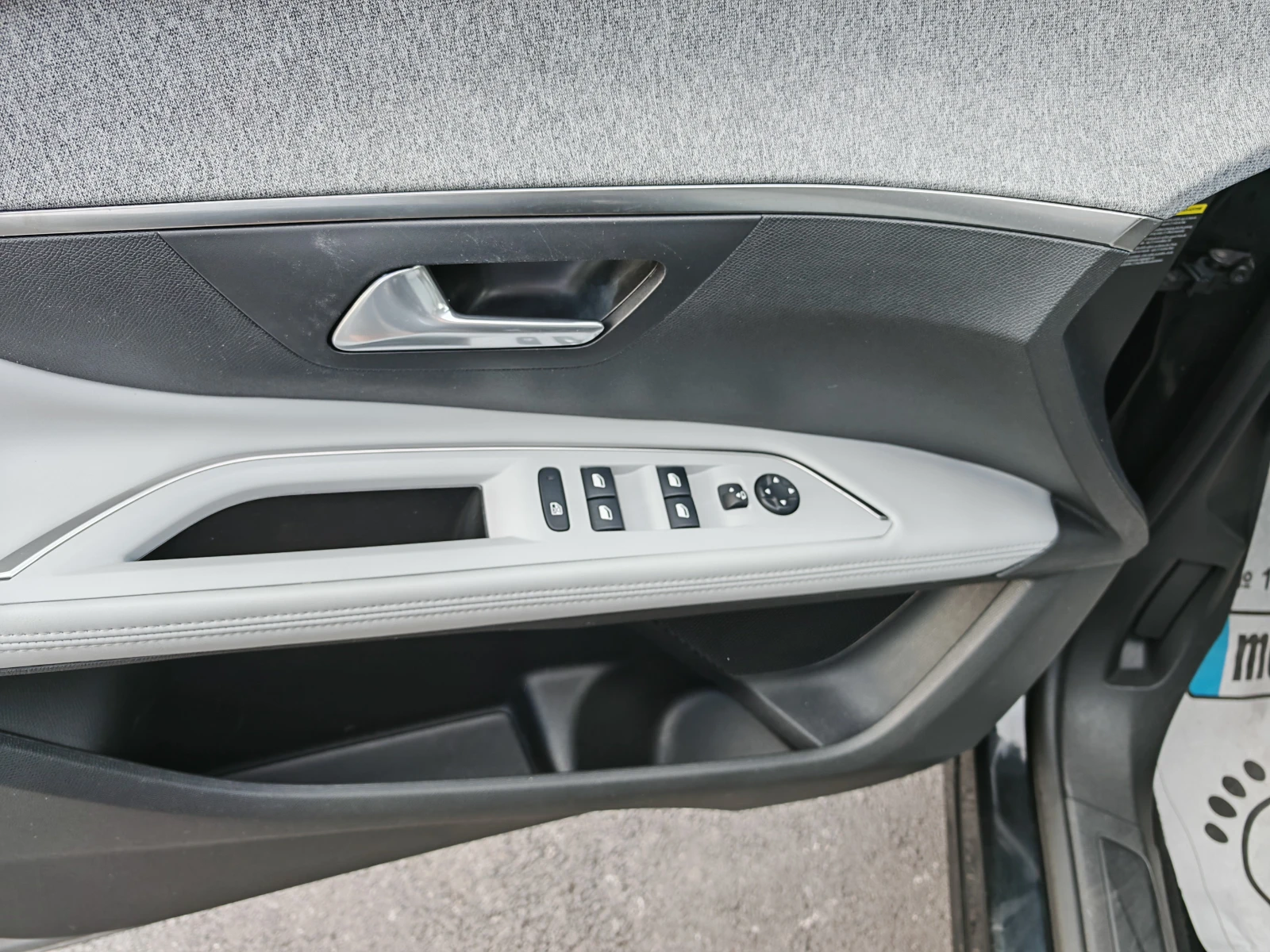 Peugeot 5008 1.6 BENZIN 7 MESNA - изображение 8