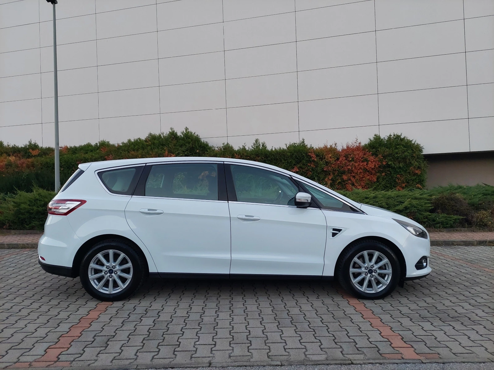 Ford S-Max 4x4 180к.с.ШВЕЙЦАРИЯ - изображение 8