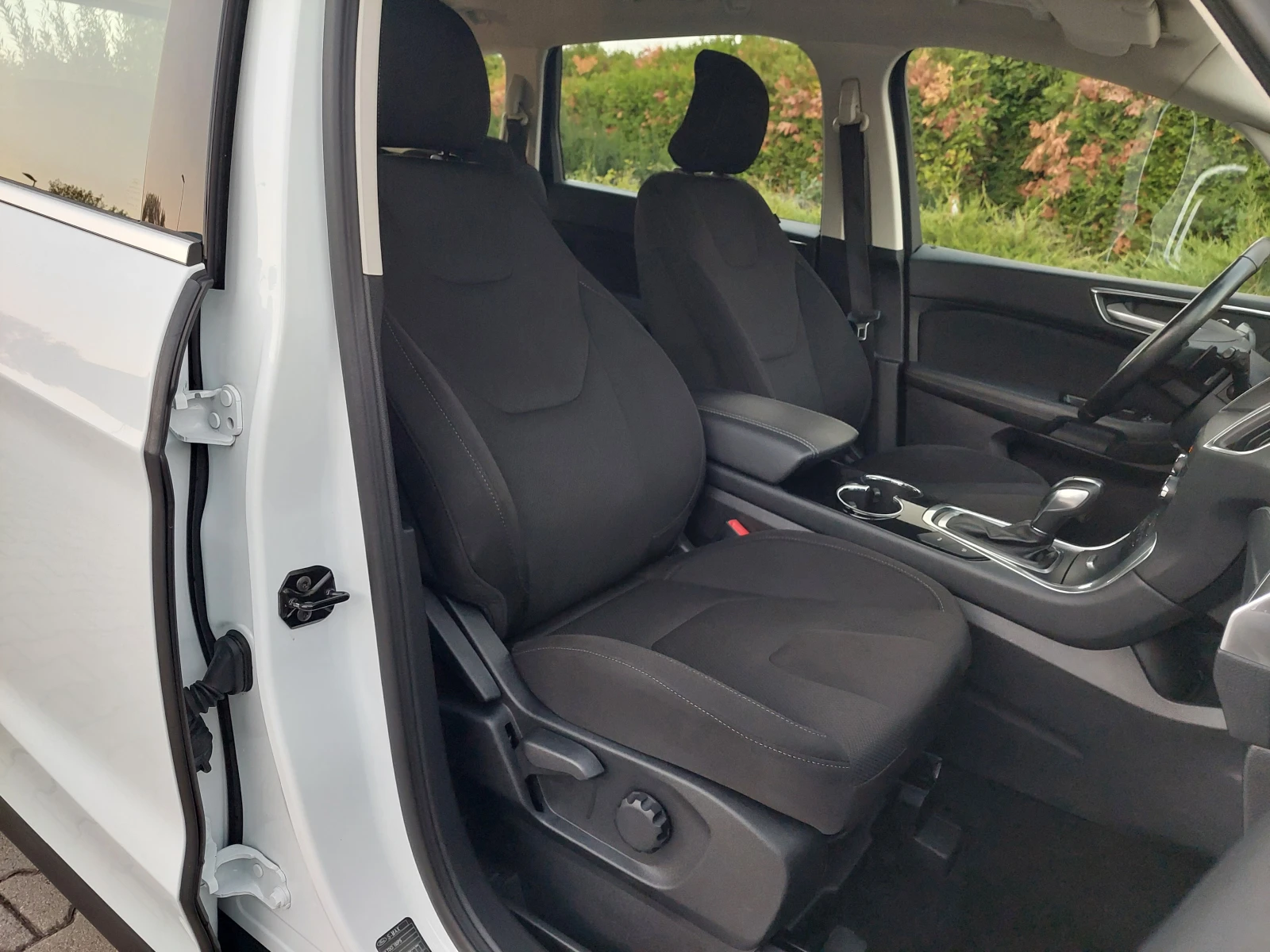 Ford S-Max 4x4 180к.с.ШВЕЙЦАРИЯ - изображение 10