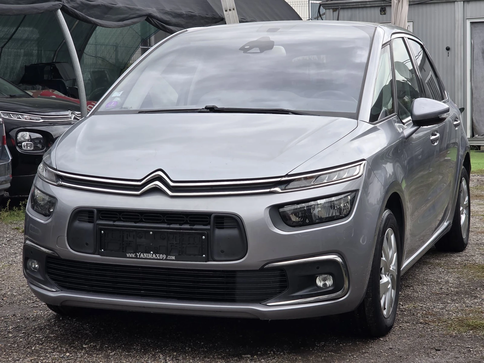 Citroen C4 Picasso 1.2i 131ps - изображение 2