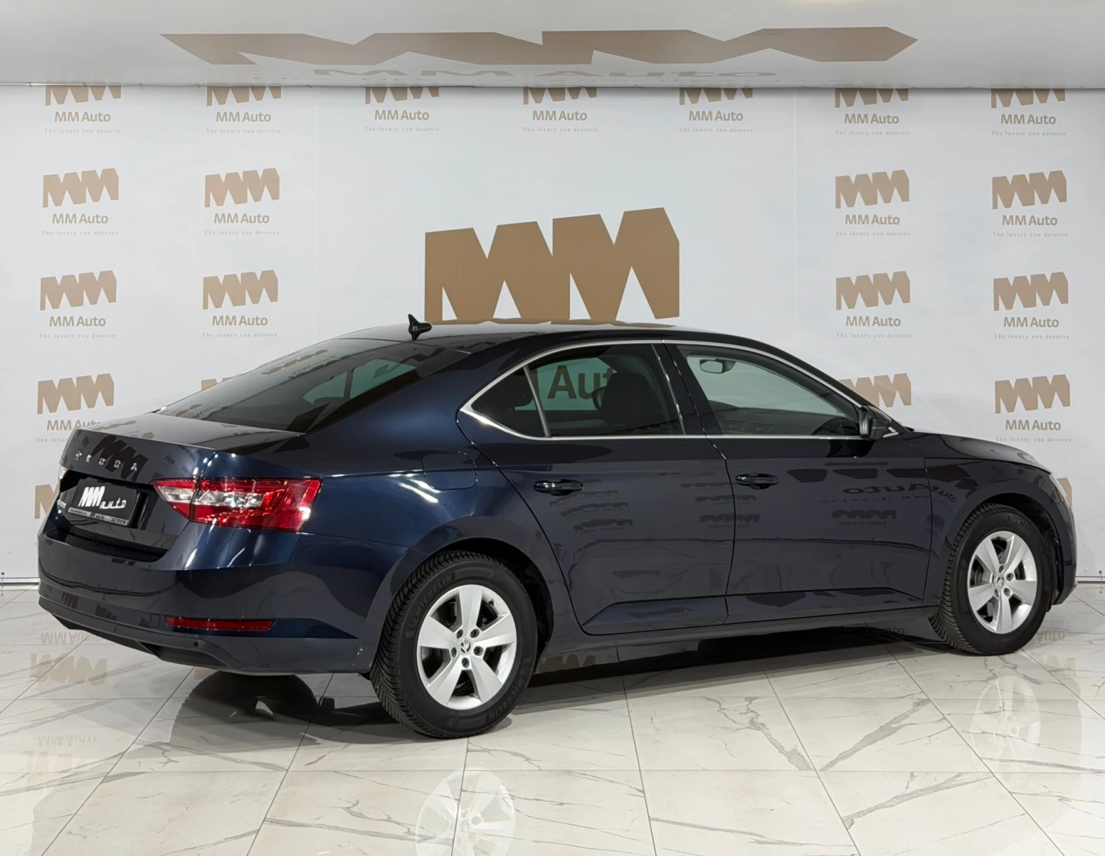 Skoda Superb 2.0 TDI* Facelift* Подгрев* DSG* Асистенти - изображение 3