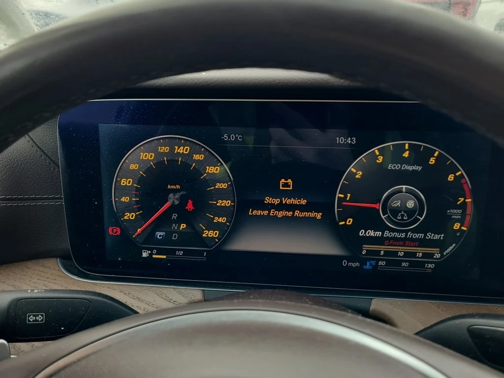 Mercedes-Benz E 400 * CARFAX * БЕЗ ПЪРВОНАЧАЛНА ВНОСКА - изображение 9