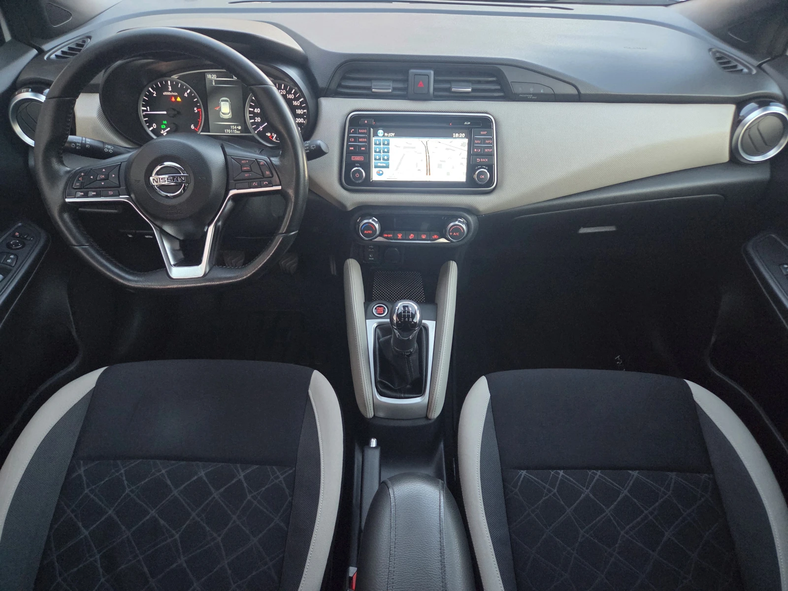 Nissan Micra 1.5dCi N-Connecta (90hp) 6MT/Distronic/Navi/Камерa, снимка 11 - Автомобили и джипове - 53801019