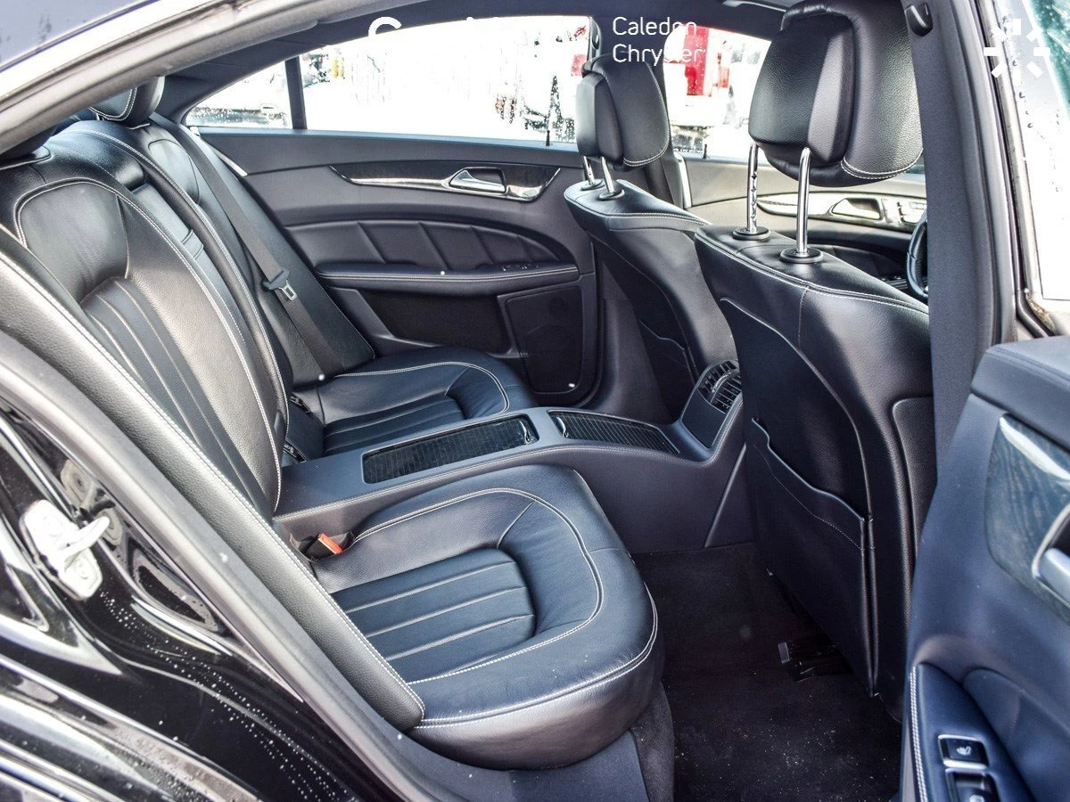 Mercedes-Benz CLS 400 4MATIC NAV 360 С РЕГИСТРАЦИЯ&АВТО КРЕДИТ, снимка 14 - Автомобили и джипове - 53985170