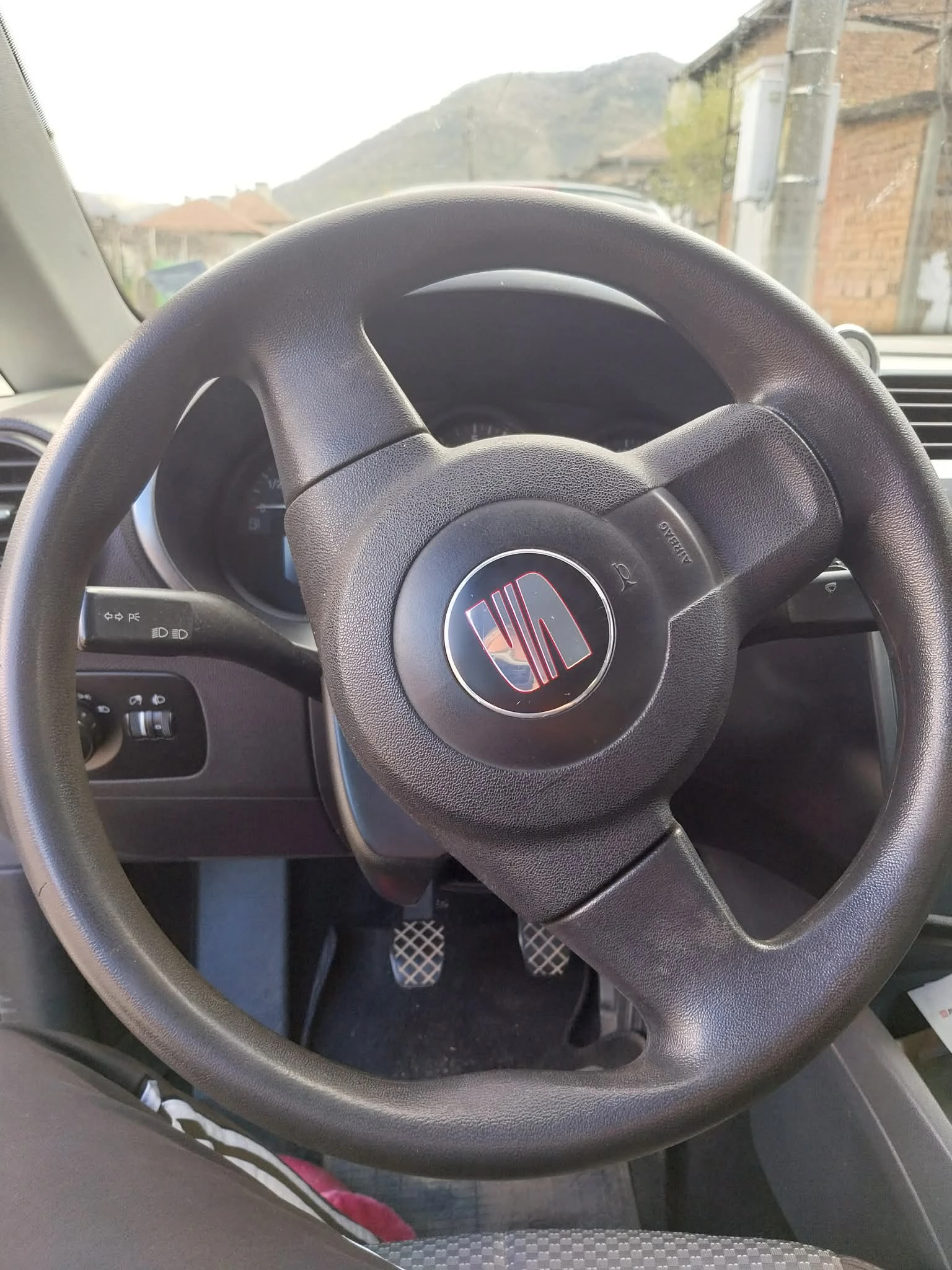 Seat Leon Бензин/Газ, снимка 7 - Автомобили и джипове - 54096510