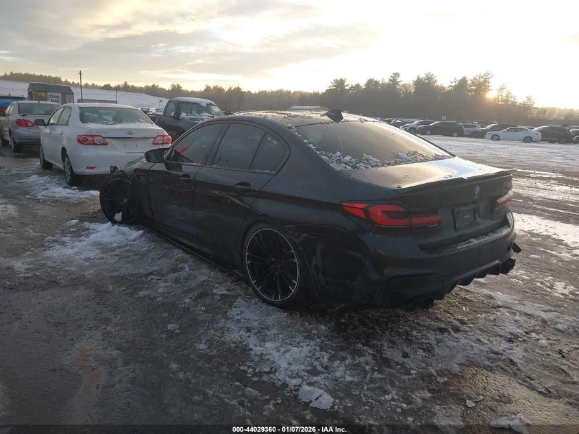 BMW M5 4.4L V-8 DI, DOHC, VVT, TURBO, 600HP All Wheel | Mobile.bg � ����������� 3